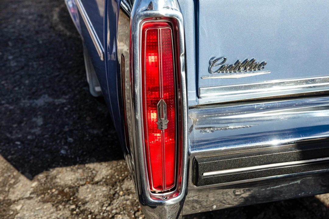1983 Cadillac DeVille 5th Gen - Image 14 of 31