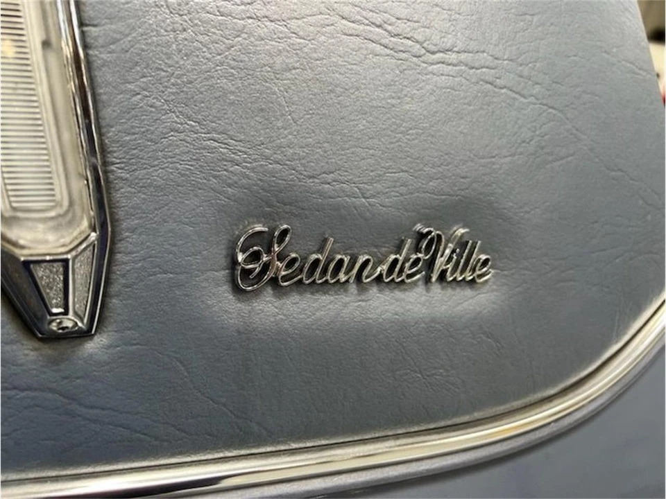 1983 Cadillac DeVille 5th Gen - Image 10 of 23