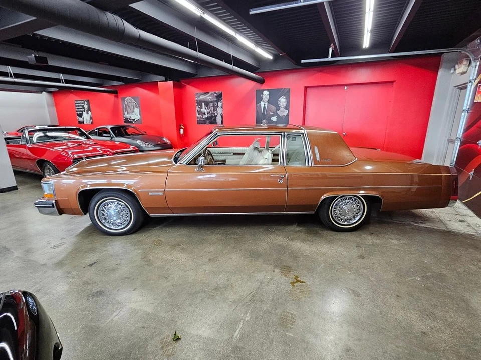 1983 Cadillac DeVille 5th Gen - Image 14 of 21