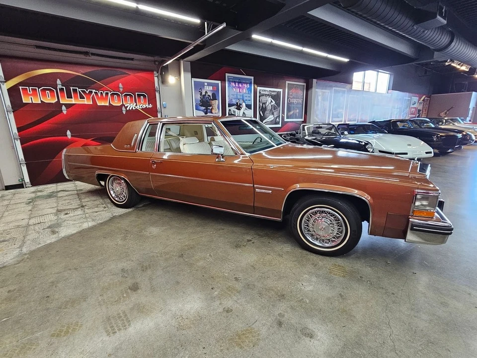 1983 Cadillac DeVille 5th Gen - Image 9 of 21