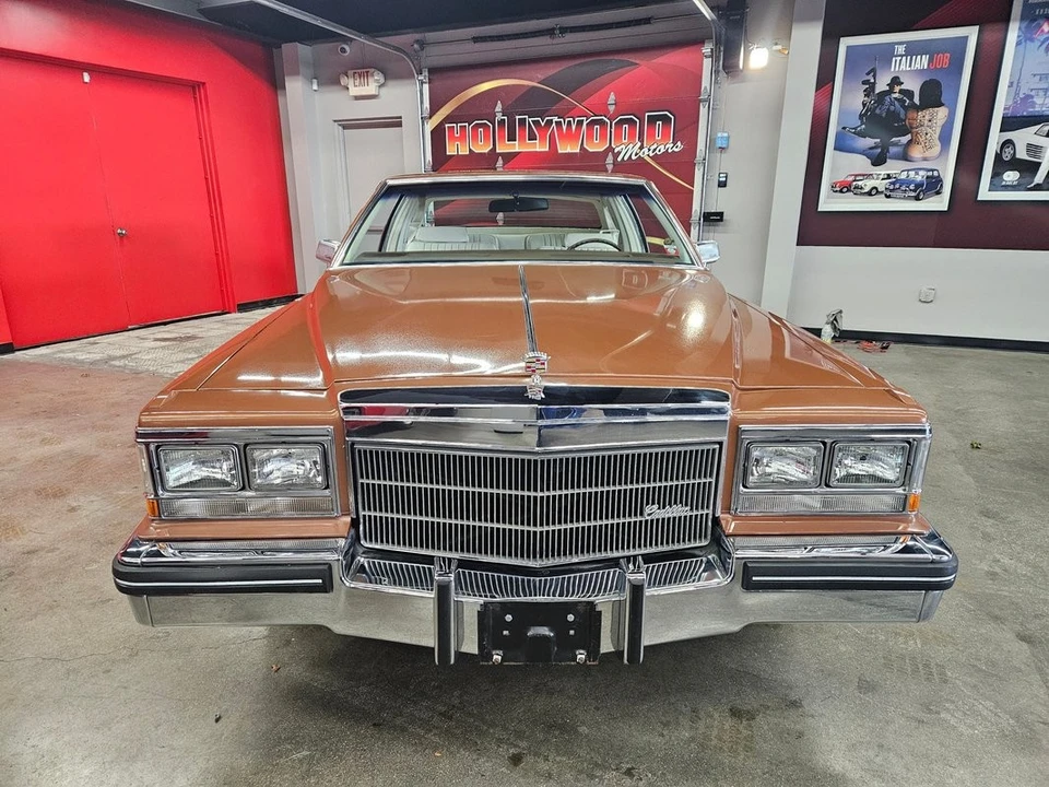 1983 Cadillac DeVille 5th Gen - Image 5 of 21