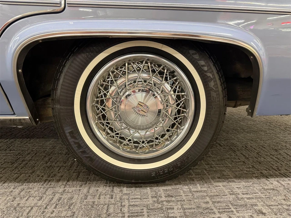 1983 Cadillac DeVille 5th Gen - Image 24 of 31