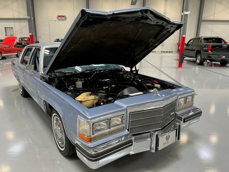1983 Cadillac DeVille 5th Gen - Image 20 of 23
