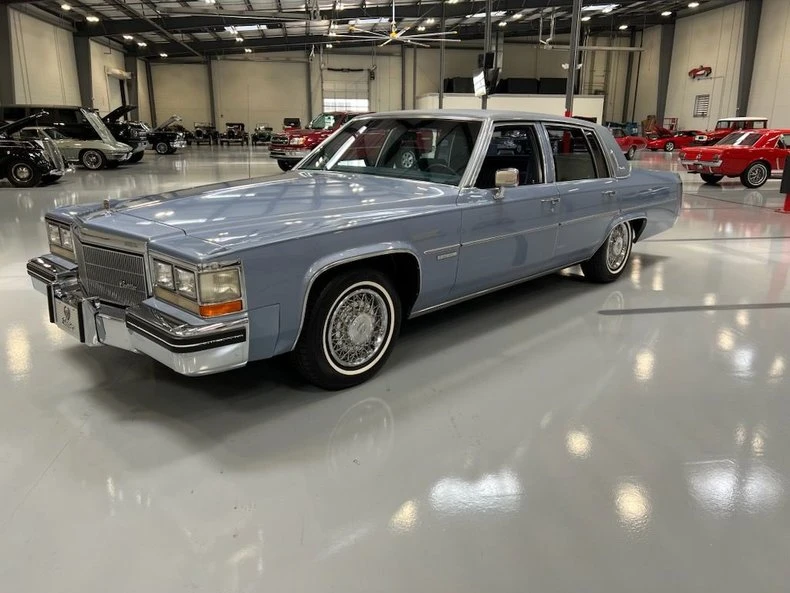 1983 Cadillac DeVille 5th Gen - Image 8 of 23