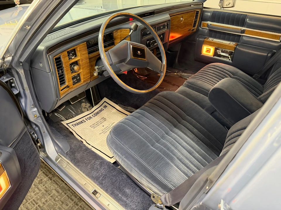 1983 Cadillac DeVille 5th Gen - Image 17 of 31
