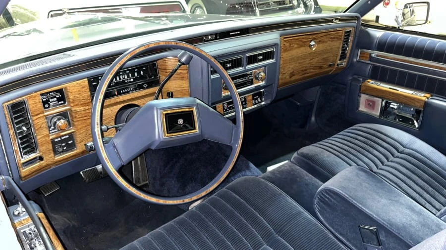 1983 Cadillac DeVille 5th Gen - Image 3 of 28