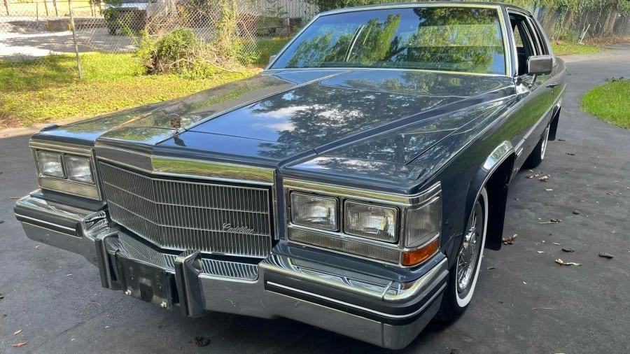 1983 Cadillac DeVille 5th Gen - Image 2 of 28