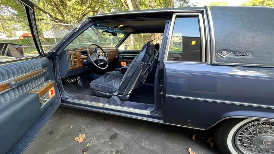 1983 Cadillac DeVille 5th Gen - Image 13 of 28