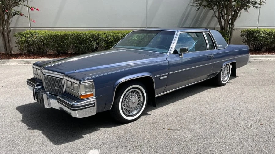 1983 Cadillac DeVille 5th Gen - Image 22 of 28