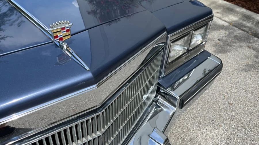 1983 Cadillac DeVille 5th Gen - Image 25 of 28