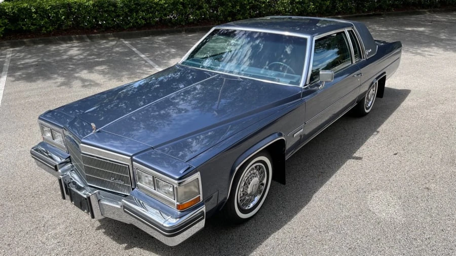 1983 Cadillac DeVille 5th Gen - Image 26 of 28