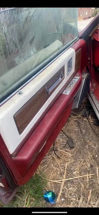 1983 Cadillac Eldorado 10th Gen - Image 2 of 5
