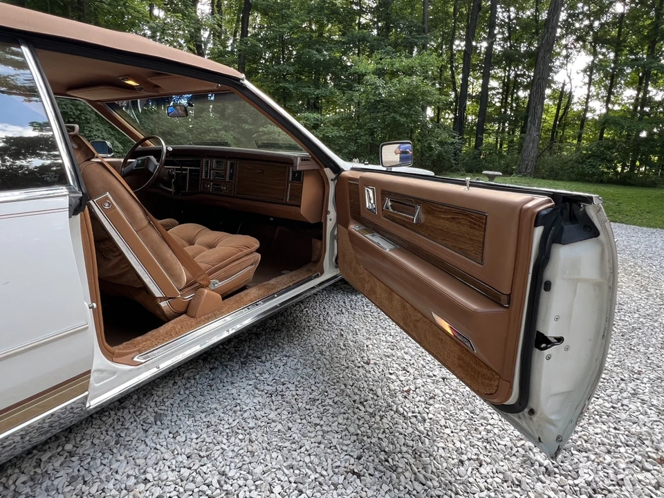 1983 Cadillac Eldorado 10th Gen - Image 11 of 13