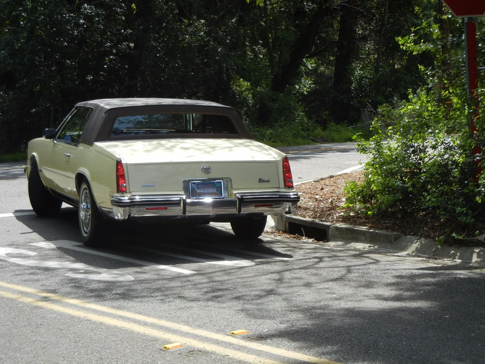 1983 Cadillac Eldorado 10th Gen - Image 19 of 31