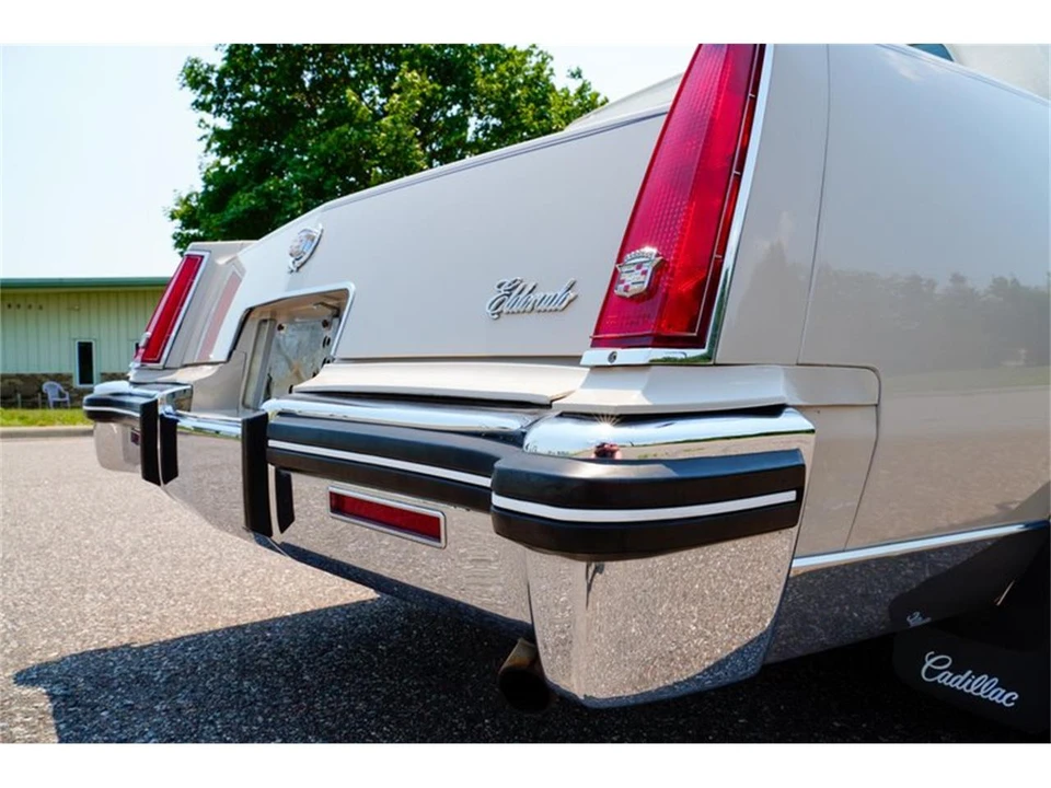 1983 Cadillac Eldorado 10th Gen - Image 27 of 31