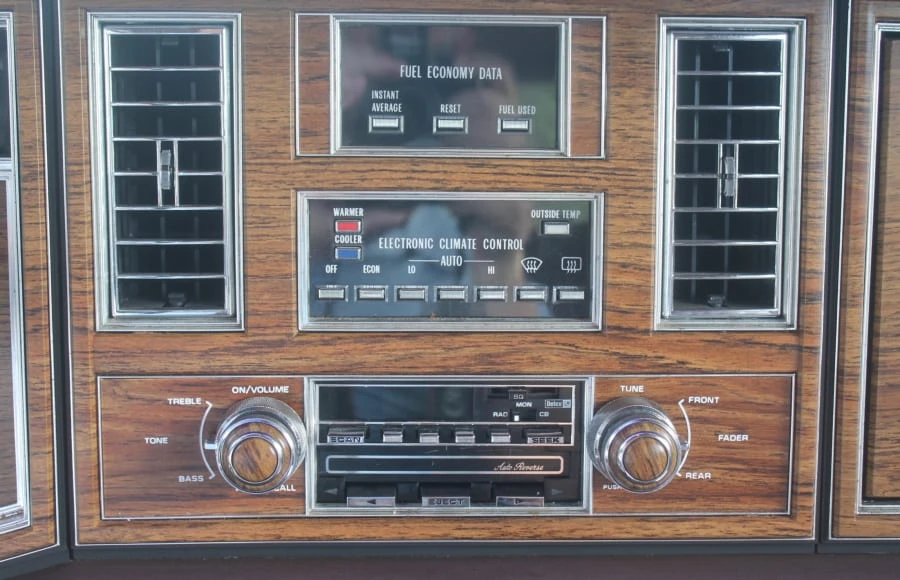1983 Cadillac Eldorado 10th Gen - Image 9 of 12