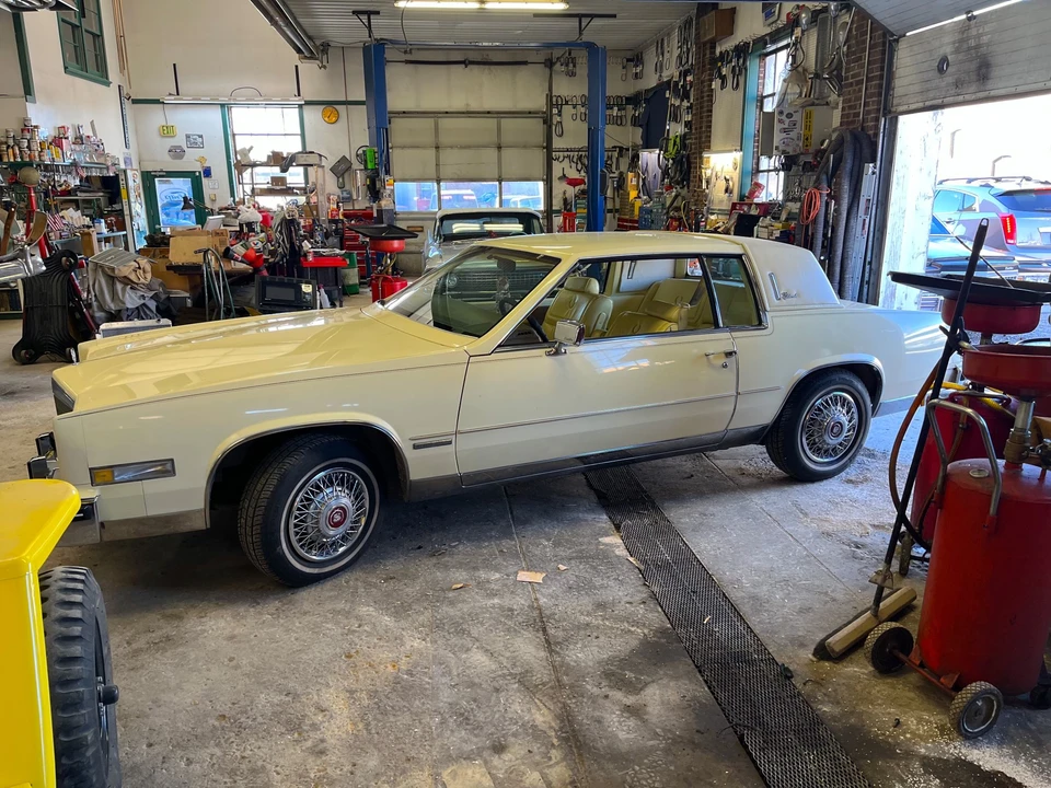 1983 Cadillac Eldorado 10th Gen - Image 21 of 31