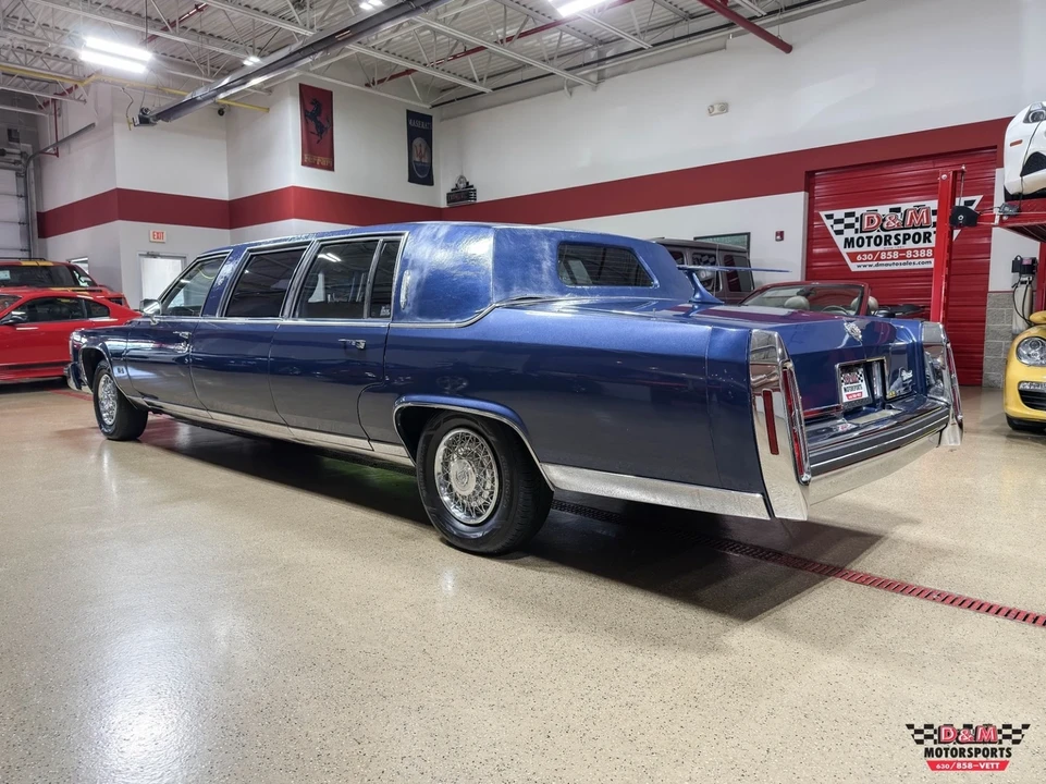 1983 Cadillac Fleetwood - Image 3 of 21