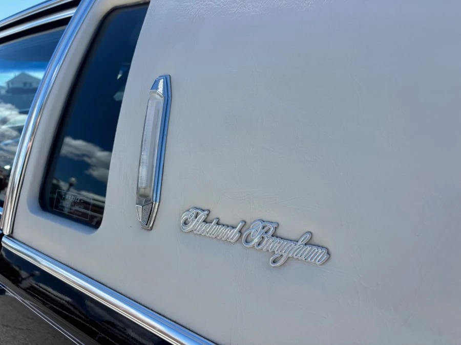 1983 Cadillac Fleetwood - Image 8 of 20