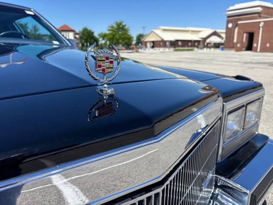 1983 Cadillac Fleetwood - Image 6 of 20