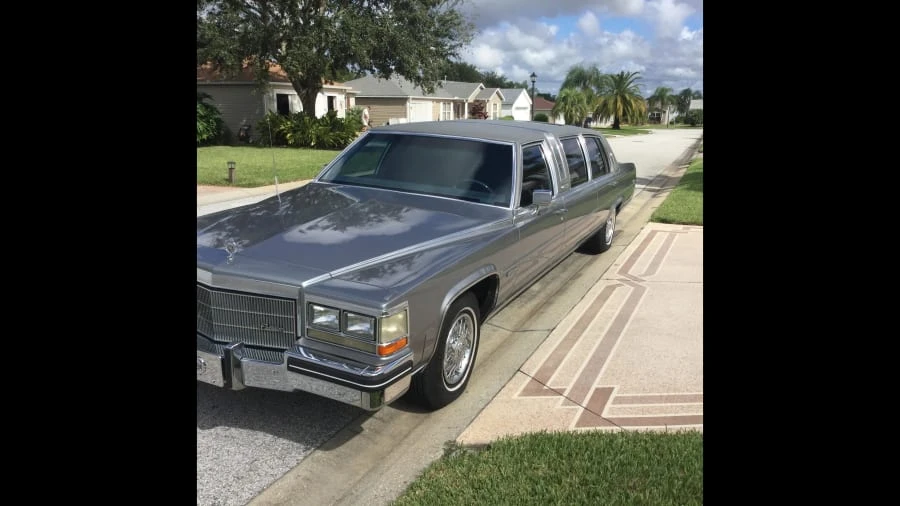 1983 Cadillac Fleetwood - Image 9 of 31