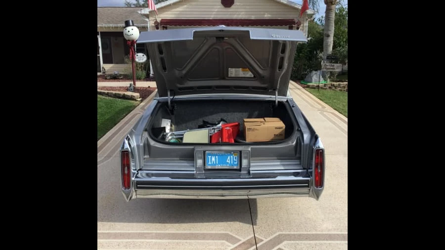 1983 Cadillac Fleetwood - Image 6 of 31
