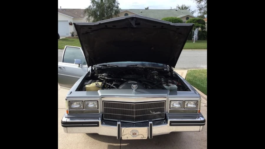 1983 Cadillac Fleetwood - Image 8 of 31