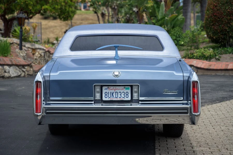 1983 Cadillac Fleetwood - Image 5 of 31