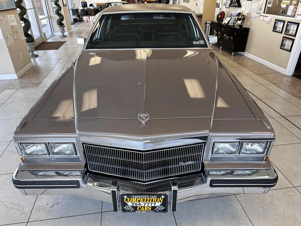 1983 Cadillac Fleetwood - Image 18 of 31