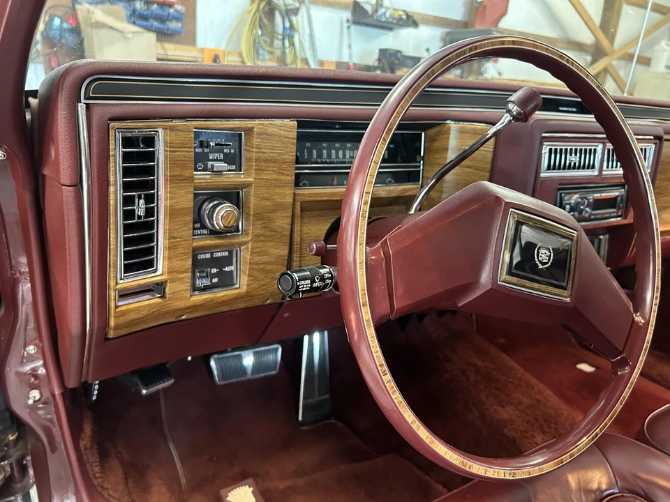 1983 Cadillac Fleetwood - Image 19 of 31
