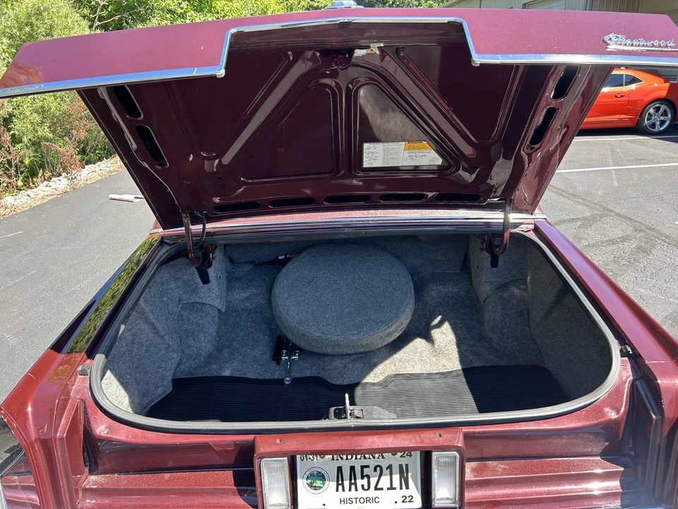 1983 Cadillac Fleetwood - Image 29 of 31