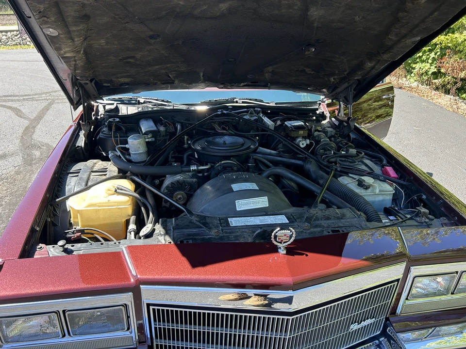 1983 Cadillac Fleetwood - Image 30 of 31