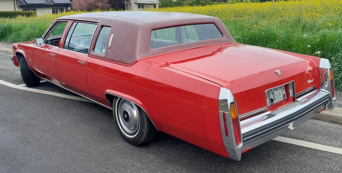 1982 Cadillac Fleetwood - Image 6 of 30