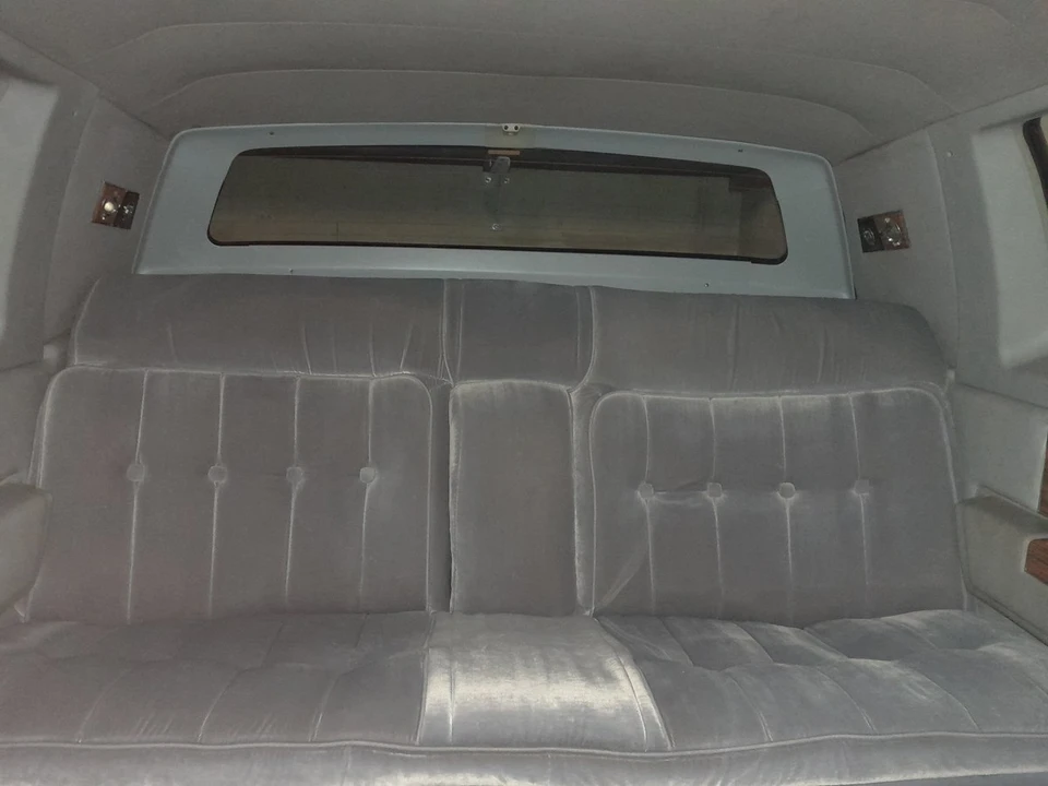 1982 Cadillac Fleetwood - Image 20 of 30