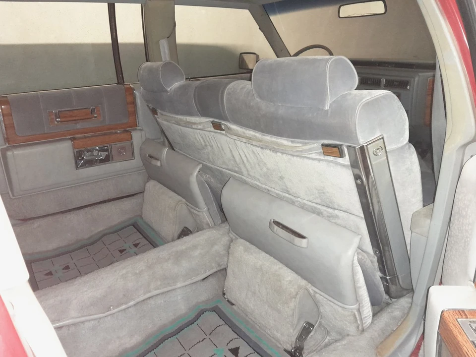 1982 Cadillac Fleetwood - Image 21 of 30
