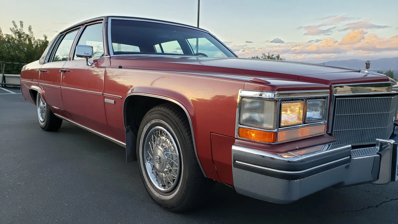 1983 Cadillac DeVille 5th Gen - Image 21 of 31