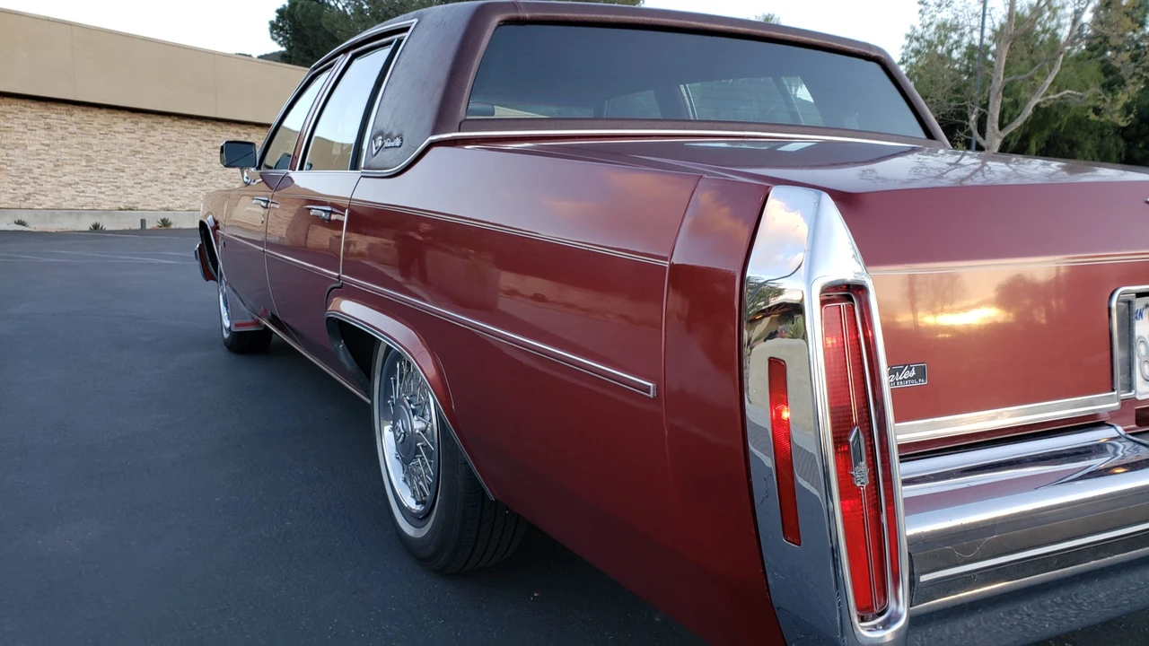 1983 Cadillac DeVille 5th Gen - Image 14 of 31