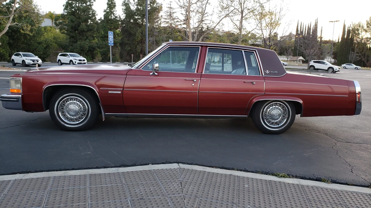 1983 Cadillac DeVille 5th Gen - Image 8 of 31