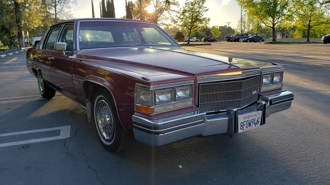 1983 Cadillac DeVille 5th Gen - Image 2 of 31