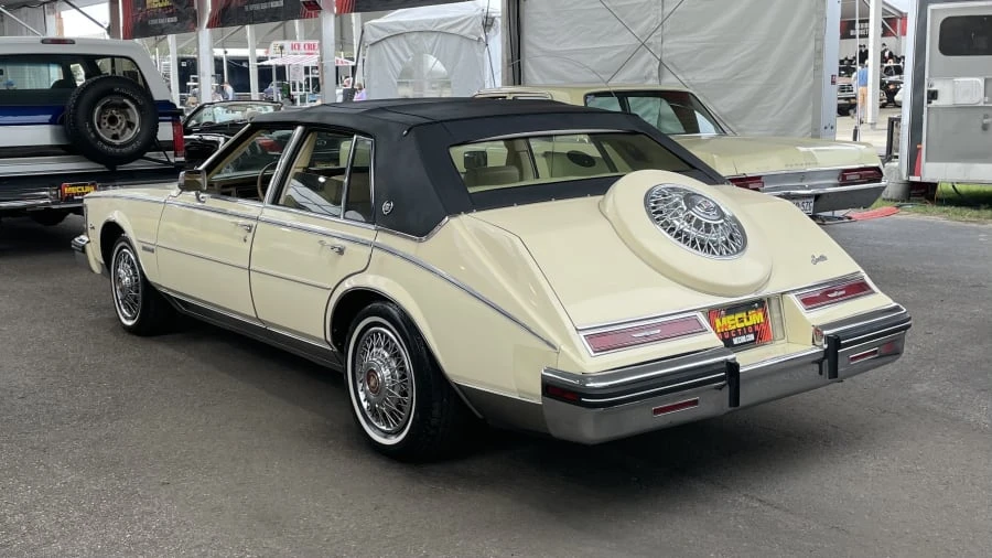 1983 Cadillac Seville - Image 6 of 7