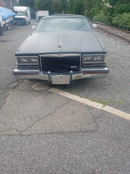 1983 Cadillac Seville - Image 9 of 11