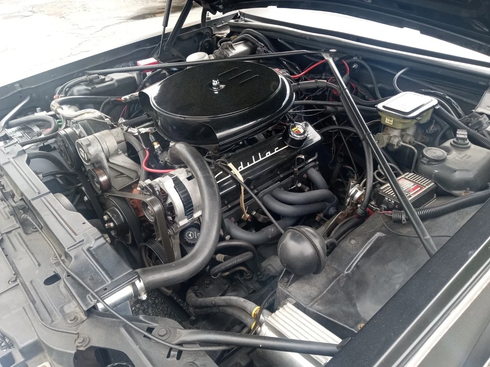 1983 Cadillac Seville - Image 3 of 11