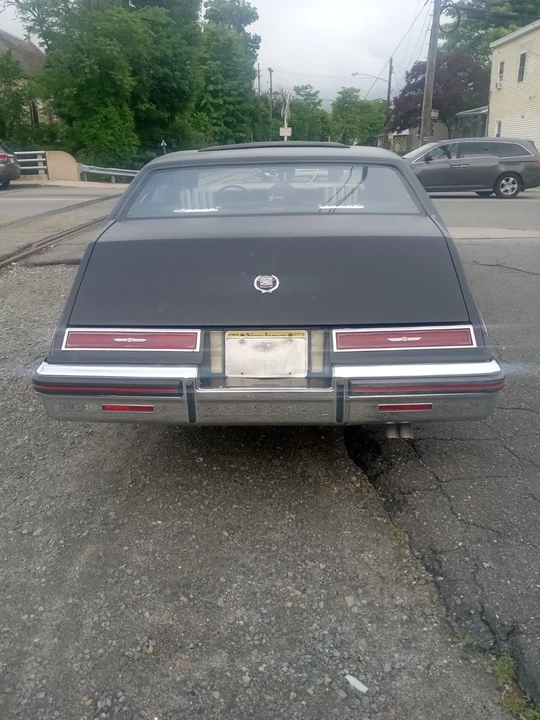 1983 Cadillac Seville - Image 10 of 11