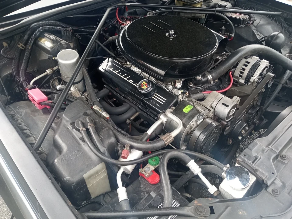 1983 Cadillac Seville - Image 4 of 11