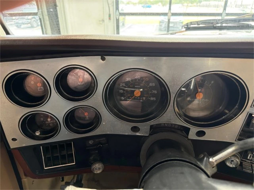 1983 Chevrolet K5 Blazer 2nd Gen - Image 21 of 31
