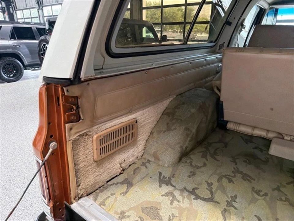 1983 Chevrolet K5 Blazer 2nd Gen - Image 29 of 31