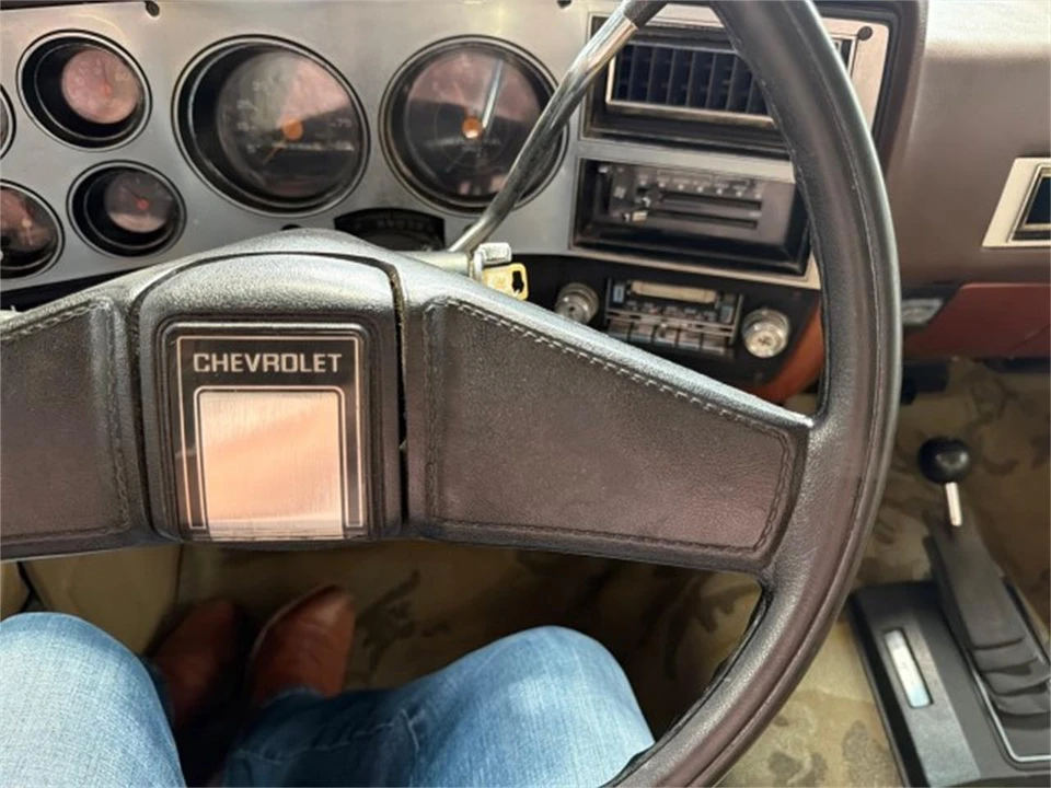 1983 Chevrolet K5 Blazer 2nd Gen - Image 26 of 31