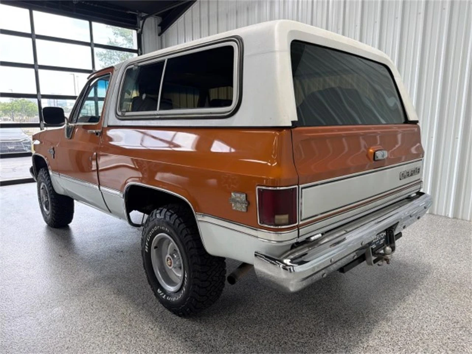 1983 Chevrolet K5 Blazer 2nd Gen - Image 2 of 31