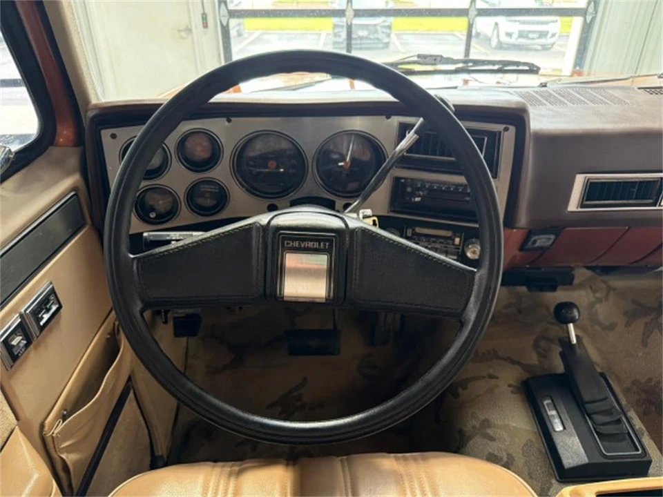 1983 Chevrolet K5 Blazer 2nd Gen - Image 18 of 31