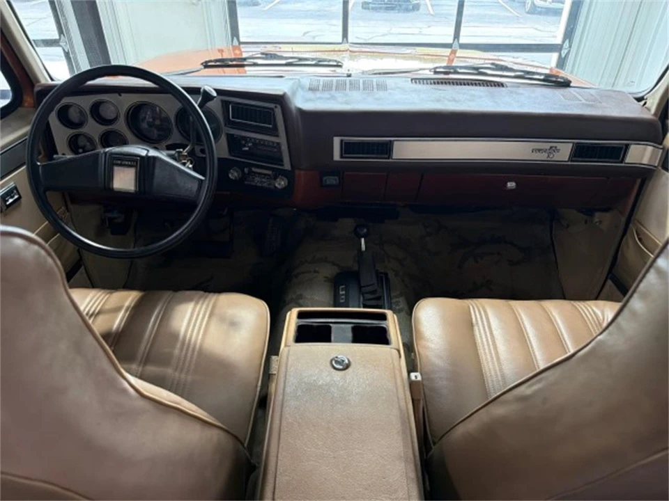1983 Chevrolet K5 Blazer 2nd Gen - Image 11 of 31